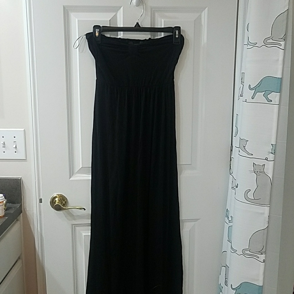 NWOT forever 21 black maxi dress!
